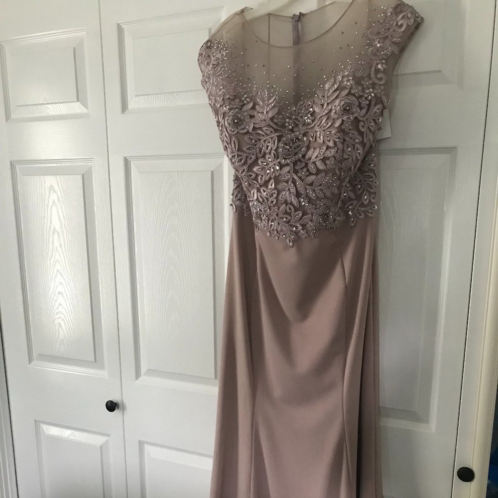 CACHET Mauve Mother Of Bride or Evening Dress Size 16.